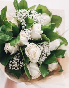 Half-a-Dozen-White-Rose
